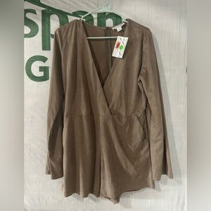 Brown long sleeve boutique romper